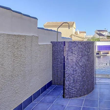Semesterbostad 3 Bedroom Amazing In Gran Alacant